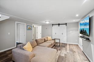 4153 Pleasant Ave, Minneapolis, MN 55409 - Photo 24