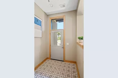 290 Spring Street, Saint Paul, MN 55102 - Photo 4