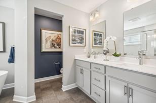 7472 Auburn Ln, Inver Grove Heights, MN 55077 - Photo 12