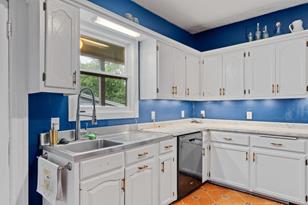 733 5th St E, Saint Paul, MN 55106 - Photo 14
