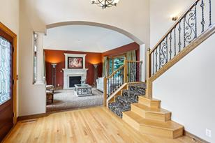 1573 Murphy Pkwy, Eagan, MN 55122 - Photo 8