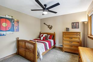 1573 Murphy Pkwy, Eagan, MN 55122 - Photo 40