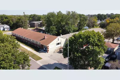 965 McMillan Street, Worthington, MN 56187 - Photo 2
