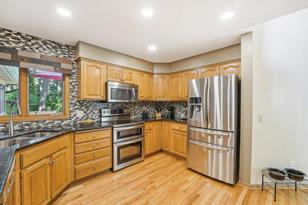 2525 62nd St E, Inver Grove Heights, MN 55076 - Photo 16