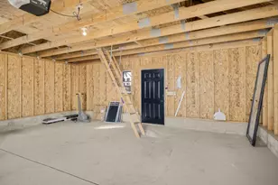 870 Lakeview Ave, Saint Paul, MN 55117 - Photo 34