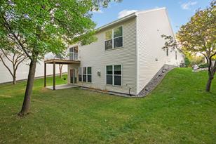 435 Campfire Curv, Chaska, MN 55318 - Photo 4