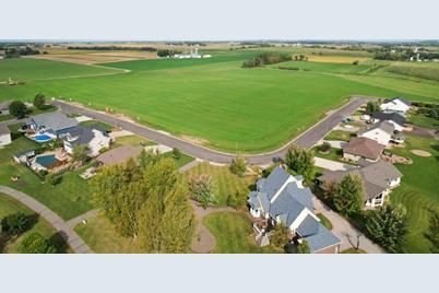 324 Highlands Blvd NE, Melrose, MN 56352 - Photo 4