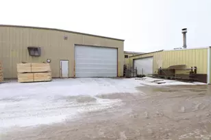 401 4th St, Courtland, MN 56021 - Photo 12