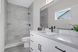 852 Bucknell Ln SE, Stewartville, MN 55976 - Photo 8