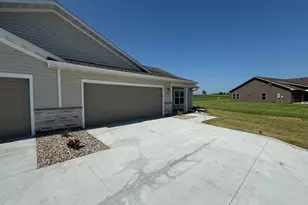 2224 Red Bird Ln, Fairmont, MN 56031 - Photo 42