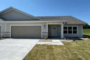 2224 Red Bird Ln, Fairmont, MN 56031 - Photo 30