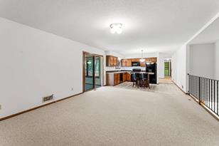 8142 137th Ct, Apple Valley, MN 55124 - Photo 10