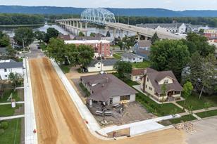 330 2nd St W, Wabasha, MN 55981 - Photo 1