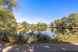 4976 Grenwich Trail N, Oakdale, MN 55128 - Photo 26