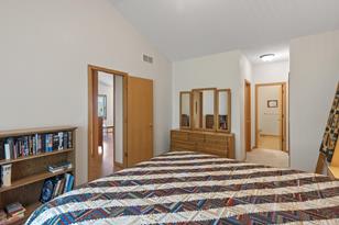 18795 Jordan Cir, Lakeville, MN 55044 - Photo 14