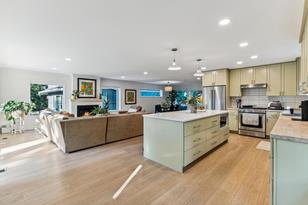 2385 Commonwealth Ave, Saint Paul, MN 55108 - Photo 10