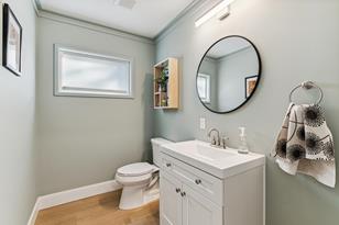 2385 Commonwealth Ave, Saint Paul, MN 55108 - Photo 18