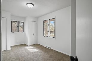 135 Sabra Ct, Apple Valley, MN 55124 - Photo 24