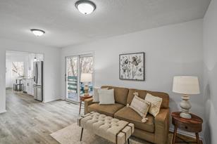 135 Sabra Ct, Apple Valley, MN 55124 - Photo 16