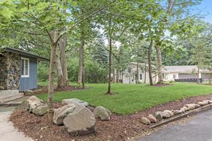 135 Sabra Ct, Apple Valley, MN 55124 - Photo 42