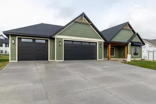 3235 Bella Terra Rd NE, Rochester, MN 55906 - Photo 30