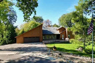 2020 Vision Ln, Redwood Falls, MN 56283 - Photo 4