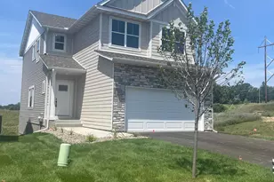 1582 76th St W, Inver Grove Heights, MN 55077 - Photo 2