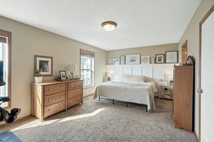 5179 Fairpoint Dr N, Hugo, MN 55038 - Photo 24