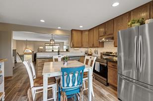 5179 Fairpoint Dr N, Hugo, MN 55038 - Photo 16