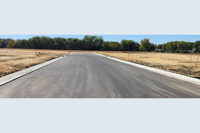 404 3rd Street SE, Hayfield, MN 55940 - Photo 2