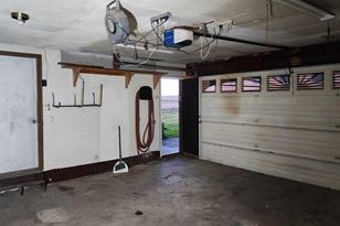 273 Park St, Emmons, MN 56029 - Photo 6