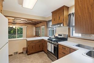 2147 Ames Ave, Saint Paul, MN 55119 - Photo 6