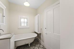 305 Lafond Ave, Saint Paul, MN 55103 - Photo 10