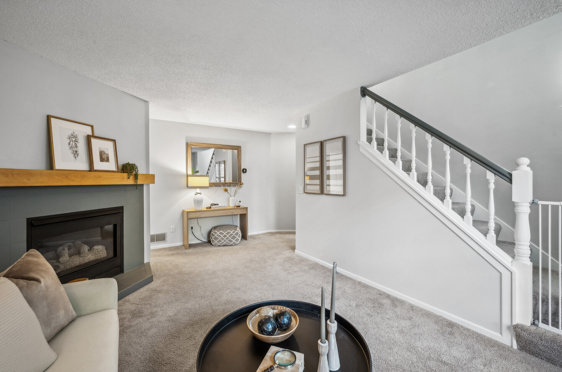 302 Exchange St, Saint Paul, MN 55102-2311