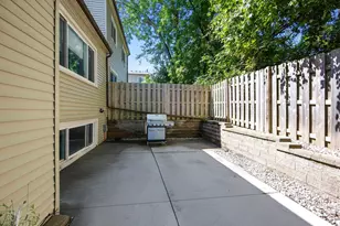 1544 Greenwood Ct N, Eagan, MN 55122 - Photo 20