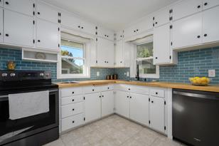 1523 10th Ave NE, Rochester, MN 55906 - Photo 4