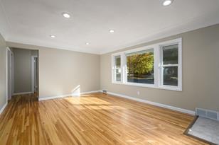 1523 10th Ave NE, Rochester, MN 55906 - Photo 8