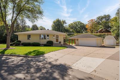 2662 Edgewood Avenue S, Saint Louis Park, MN 55426 - Photo 1