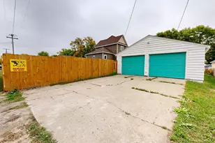 27 Division St N, Clara City, MN 56222 - Photo 8