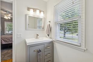 9624 Clinton Ave S, Bloomington, MN 55420 - Photo 12