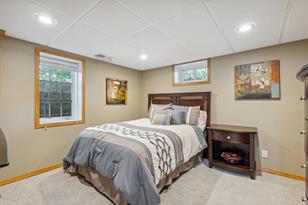 9624 Clinton Ave S, Bloomington, MN 55420 - Photo 22