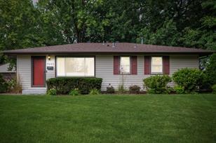9624 Clinton Ave S, Bloomington, MN 55420 - Photo 4