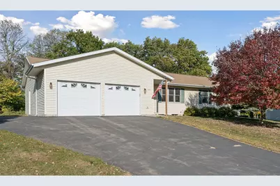 135 Sunset Drive, Henderson, MN 56044 - Photo 1