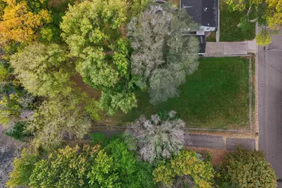 509 Gentry Avenue N, Oakdale, MN 55128 - Photo 8