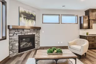 1988 Norma Wy, Lino Lakes, MN 55038 - Photo 4