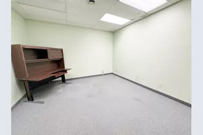 110 - 112 E Lincoln Avenue, Fergus Falls, MN 56537 - Photo 8