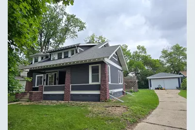 405 3rd Avenue SE, Pipestone, MN 56164 - Photo 1