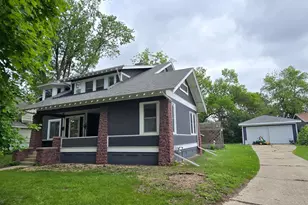 405 3rd Ave SE, Pipestone, MN 56164 - Photo 1