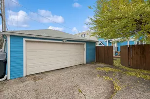 2742 Dupont Ave S, Minneapolis, MN 55408 - Photo 32