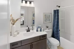 13609 Hollybrook Dr, Apple Valley, MN 55124 - Photo 38